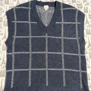 A New Day Women’s Checkered Navy and White Vest
